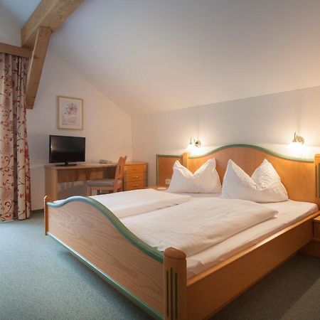 Alpenhotel Badmeister Flattach Quarto foto